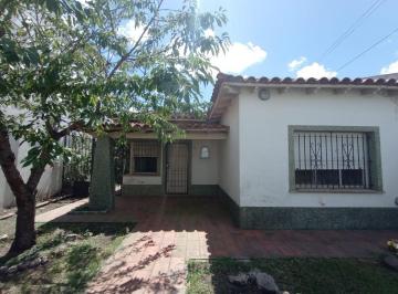 Casa · 125m² · 3 Ambientes · Casa en Venta - 2 Dorm. 1 Baño - 275 m² - Tolosa, La Plata
