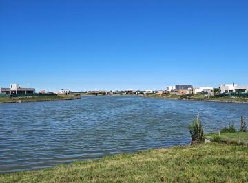 Terreno · 991m² · Hermoso Lote a La Laguna en Area 8, San Sebastián