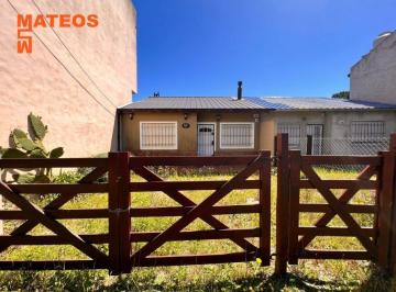 Casa de 3 ambientes, Mar del Tuyú · Chalet Semi Independiente en Mar del Tuyu