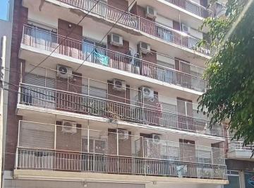 Departamento · 48m² · 3 Ambientes · Departamento 3 Ambientes Buen Estado Venta Directa Ramos Centro