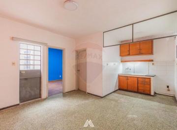 Casa · 38m² · 2 Ambientes · 1 Cochera · Alquiler La Union, Apto 1 Dormitorio, Garaje