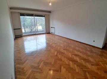 Departamento de 4 ambientes, Barracas · Piso - 4 Ambientes C/dependencia - Reciclado Plaza Colombia
