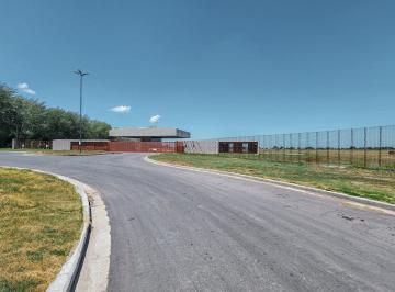 Terreno · 826m² · Terreno Central de 826 m² en Uno de Los Countries Más Exclusivos de Funes