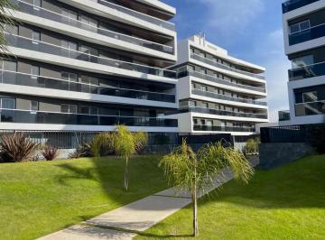 Departamento · 178m² · 4 Ambientes · 1 Cochera · Venta 3dor - Patio - Cochera Jardin Claret Summum Zona Norte