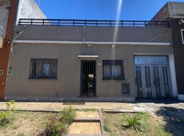 Casa · 115m² · 4 Ambientes · Venta Casa 4 Ambientes Lote 231 m² - 3 Dorm. Jardin Terraza - Vicente Lopez Villa Martelli