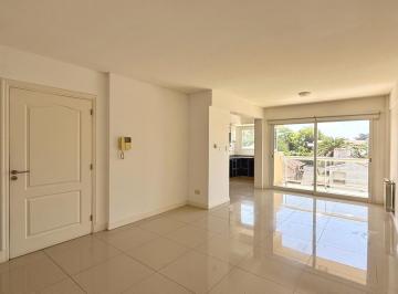 Departamento · 62m² · 2 Ambientes · 1 Cochera · Venta de Departamento 2 Ambientes con Cochera en Zona Golf de Playa Grande