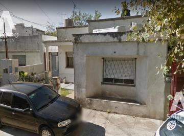 PH · 75m² · 3 Ambientes · PH - Venta - Bernal