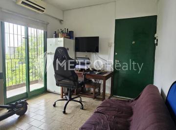 Departamento · 32m² · 2 Ambientes · Departamento en Venta con Balcon en Parque Avellaneda