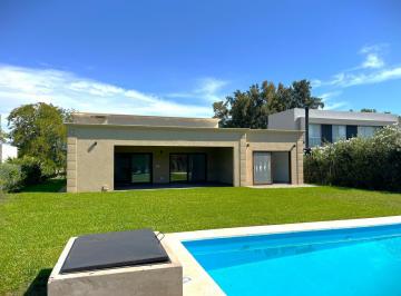 Casa · 225m² · 5 Ambientes · 2 Cocheras · Casa en Venta a Estrenar en La Reserva Cardales Apto Credito ¡Oportunidad!