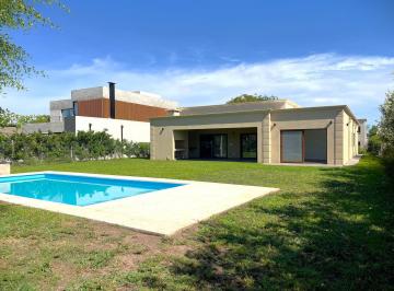Casa · 225m² · 5 Ambientes · 2 Cocheras · Casa a Estrenar en La Reserva Cardales Apto Credito