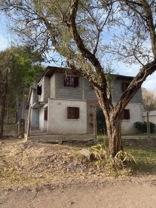 Uspallata esquina Tucuman 1111