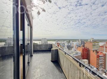Departamento · 110m² · 3 Ambientes · Venta Departamento de Categoria, Dos Dorm. con Balcon Vista Al Rio y Amenities en Zona Centro