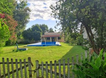 Casa · 100m² · 4 Ambientes · Areco Casaquinta Cerca del Pueblo 1315 m² Terreno