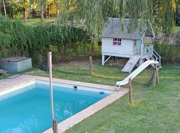 Casa · 140m² · 6 Ambientes · Casa en Funes
