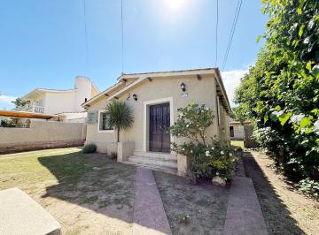Casa de 4 ambientes, Villa Carlos Paz · 10197 - Casa en Venta Centro Carlos Paz 2 Dorm. + Dpto