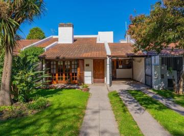 Casa de 5 ambientes, Mar del Plata · Venta - Chalet - Caisamar - Parque - Casa - Patio - Parrilla