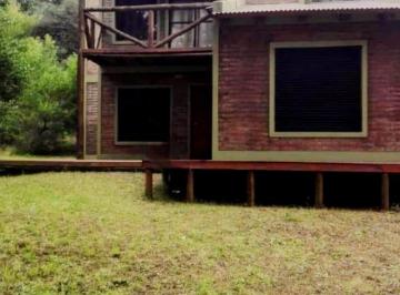 Casa · 86m² · 3 Ambientes · 2 Cocheras · Casa en Venta en Monte Hermoso