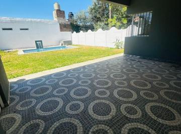 Casa de 4 ambientes, Funes · Casa en Funes