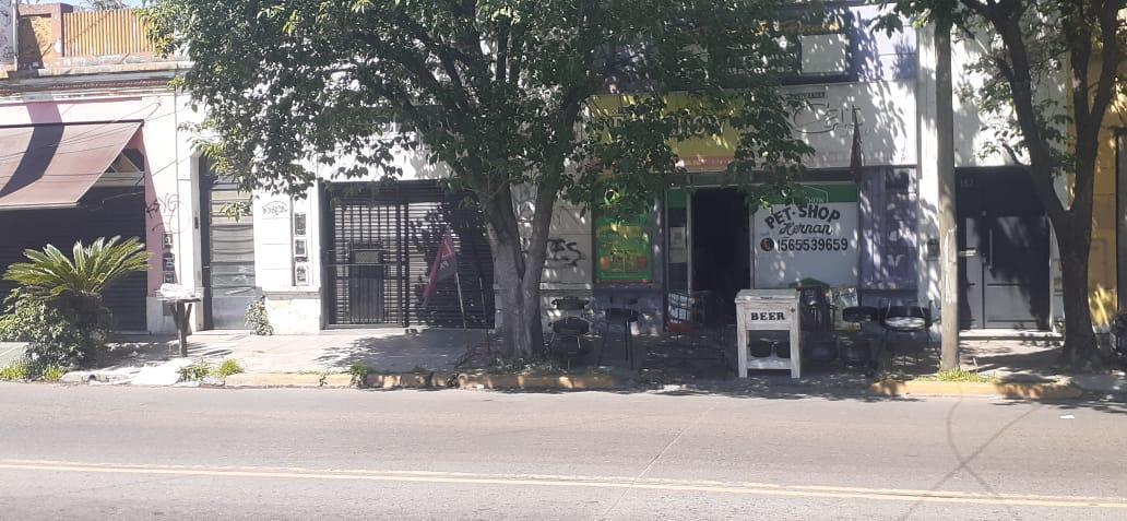 Uriarte al 100, Banfield, Lomas de Zamora