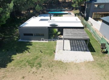 Casa · 221m² · 5 Ambientes · Casa en Venta en Residencial I, Costa Esmeralda, Costa Atlántica