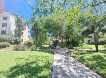 Departamento · 180m² · 6 Ambientes · 1 Cochera · Departamento en Casonas del Sur. 3 Dorm. + Dependencia Servicio. Cochera
