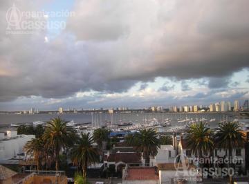 Departamento · 60m² · 3 Ambientes · 1 Cochera · Punta del Este - 2 Dorm. - Parrilla - Piscina
