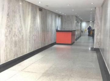 Oficina comercial · 300m² · 1 Cochera · Oficinas en Alquiler - Oportunidad