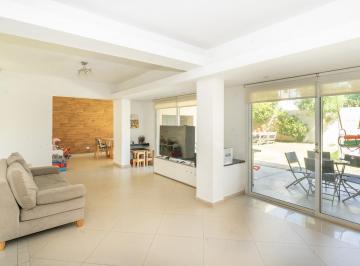 Casa · 257m² · 4 Ambientes · 1 Cochera · Casa en Venta en La Horqueta de 4 Amb