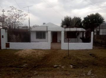Casa de 4 ambientes, Ezeiza · Dueño Vende Casa en Tristan Suarez, Ezeiza.
