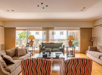 Departamento de 5 ambientes, Palermo · 5 Amb, Balcón, Toilette, Living Comed, 2 Suit, Escrit, Dep - 2 Coch Sum - Parrilla