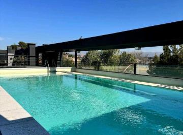 Departamento · 55m² · 1 Dormitorio · 1 Cochera · Vendo Hermoso Dpto con Patio Zobre La Costanera
