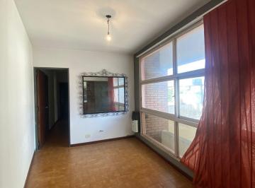 Departamento de 3 ambientes, Quilmes · Alquiler Depto 3 Ambientes Centro de Quilmes con Cochera