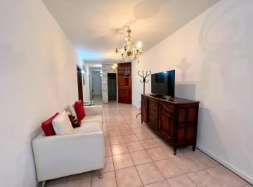 Casa en venta de 5 dormitorios en Rosario · Lamadrid 400 - Casa en Venta de 5 Dorm. en Rosario