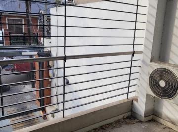 balcon · Monoambiente con Cochera en El Centro de Castelar