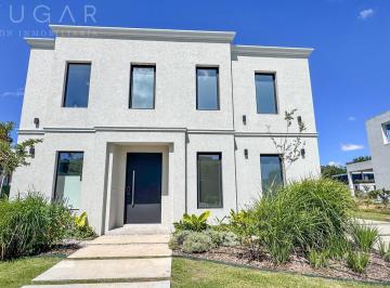 Casa · 215m² · 6 Ambientes · 2 Cocheras · Venta Casa - Pilara - La Calesa - a Estrenar - Pilar