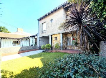 Casa de 5 ambientes, Morón · Casa de 4 Dorm. en Castelar