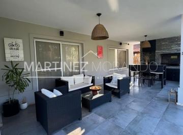 Casa · 200m² · 4 Ambientes · 1 Cochera · Casa en Venta en Saint Matthew´s, Pilar, G. B. a. Zona Norte