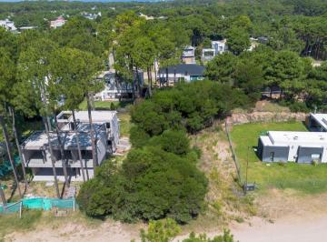 SCZ-SCZ-207_2 · Venta Lote Barrio Nayades
