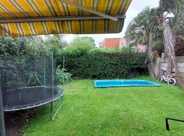 Casa · 80m² · 3 Ambientes · 2 Cocheras · Casa en Barrio Abierto Las Nazarenas