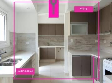Casa · 200m² · 5 Ambientes · 1 Cochera · Venta Casa a Estrenar 4 Dorm., Quincho, Pileta, Barrio Cerrito