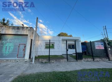 Casa · 129m² · 4 Ambientes · 1 Cochera · Casa - Grand Bourg