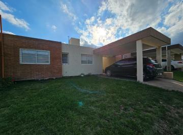 PH · 90m² · 5 Ambientes · 2 Cocheras · Hermoso Housing Villa Allende