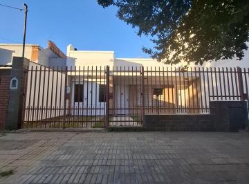 general-san-martin-villa-maipu-venta-casa-3-ambientes · Casa 3 Amb C/ Cochera, Garage y Parque