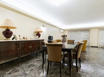 Departamento de 5 ambientes, Colegiales · Piso de 5 Ambientes en Colegiales