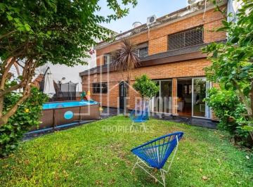 Casa · 268m² · 6 Ambientes · 2 Cocheras · Chalet 6 Amb con Jardin