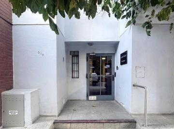 Departamento de 3 ambientes, Córdoba · En Venta Departamento Grande de 2 Dorm. en Barrio Gral. Paz.