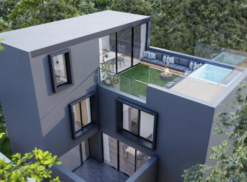 Casa · 163m² · 4 Ambientes · Venta: Casa de Pasillo de Tres Dorm., Terraza con Quincho y Pileta. Rosario, Parque España