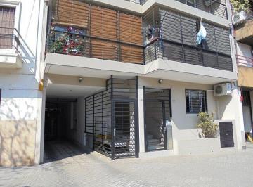 Garage · 14m² · 1 Cochera · Alquiler Cochera 1° de Mayo 1700