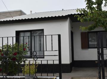 Casa de 2 ambientes, Esquel · Casa de 125 m² en Barrio 100 Viviendas Apta Para Creditos
