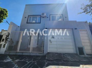 RRA-RRA-1521_2 · Casa en Venta en Monte Grande